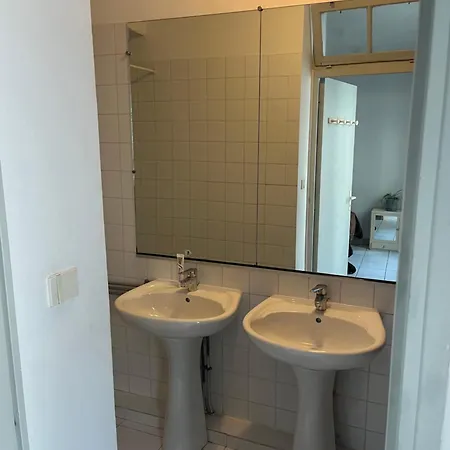 Sunugaal - T2 46m2 Homestay Nimes