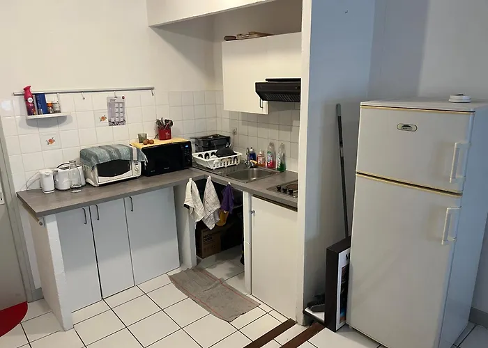 Homestay Sunugaal - T2 46m2 Nimes